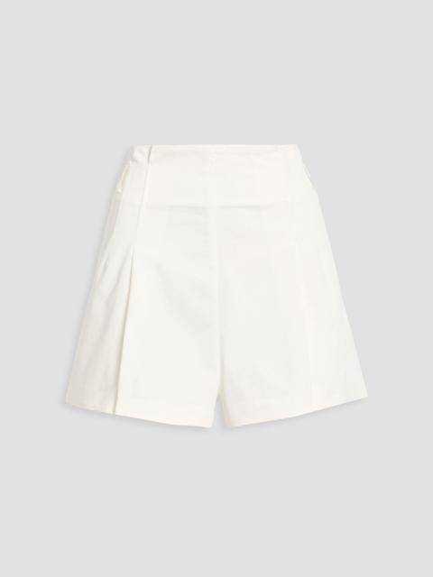 ST. AGNI Pleated cotton-blend poplin shorts