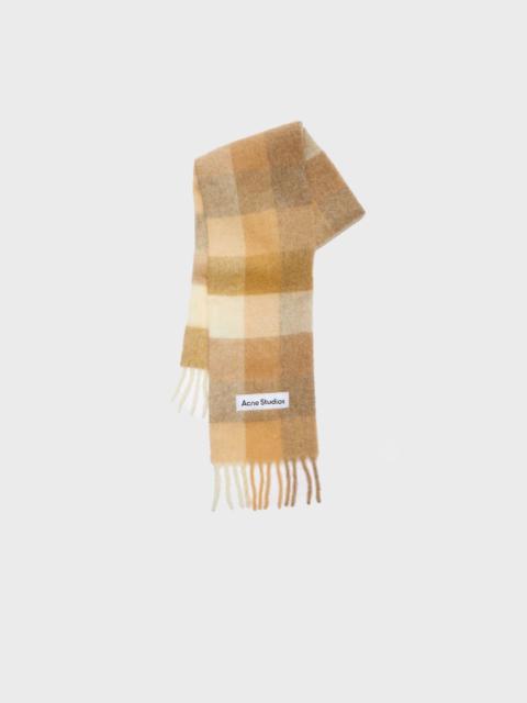 Acne Studios Scarf FN-UX-SCAR000115 Beige/vit ONESIZE