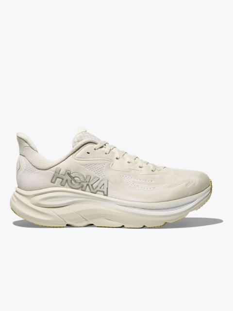 HOKA Men's Clifton 10 Shoes in Truffle Salt/White
