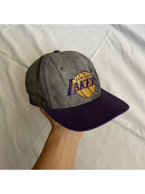 Other Designers NBA - Vintage Starter Lakers Motion Snap Back Hat Made in USA
