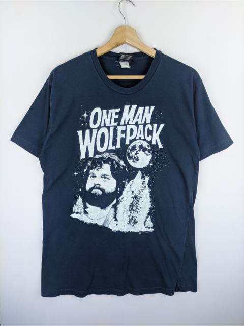 Other Designers Vintage - Steals🔥T Shirt One Man Wolfpack Movie Tee