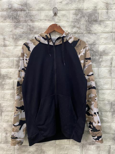 Nike Nike Camo Hoodies