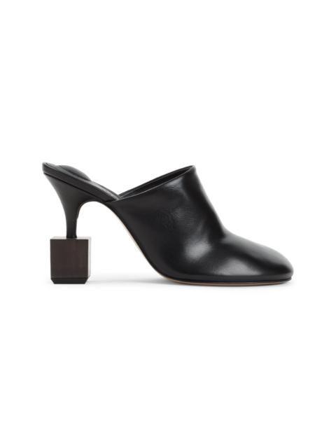 JACQUEMUS Jacquemus Bisou Mules Women