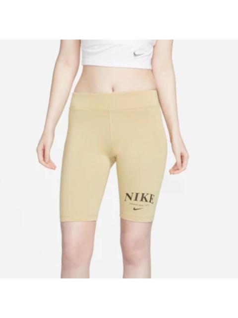Nike Nike Sportswear Essential
Women's Mid-Rise 10" Biker Shorts
DV0342-710