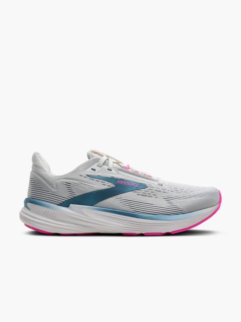BROOKS Revel 8