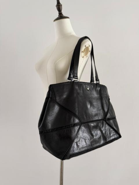 ISSEY MIYAKE Issey Miyake Geometric Tote Bag Leather