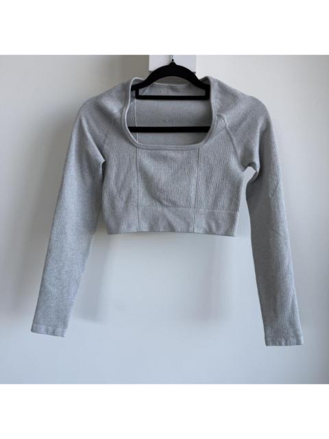 Other Designers AIM'N Sportswear Women's Grey and Silver Crop-top