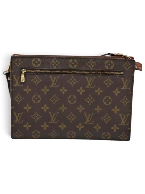 Louis Vuitton Leather handbag