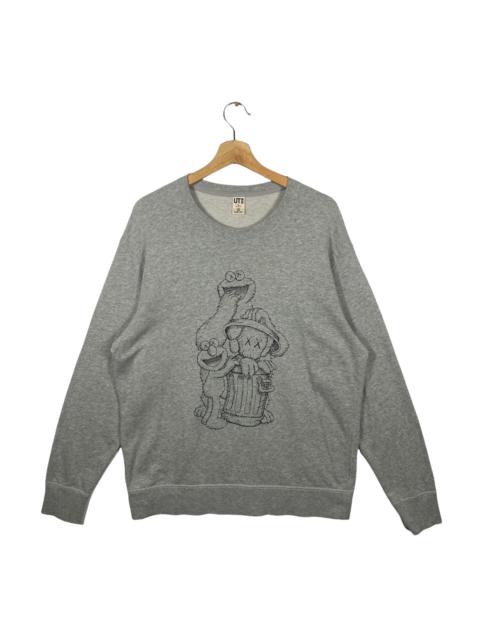 Other Designers Uniqlo - Vintage Kaws X Sesame Street X Uniqlo Sweatshirt