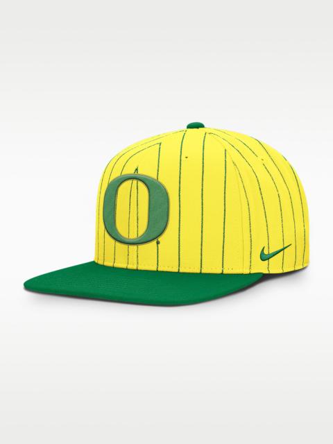 Nike Oregon Primetime Pin Stripe 2-Tone Men's Nike Dri-FIT College Adjustable Hat