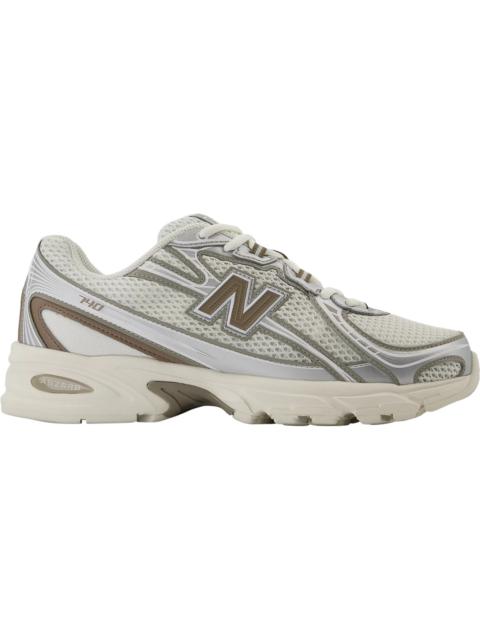New Balance New Balance 740 Shoes