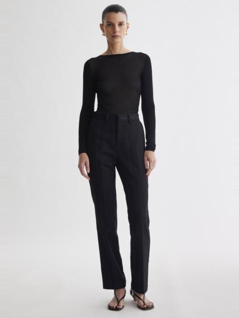 AERON BRITTANY
Gathered long sleeved top