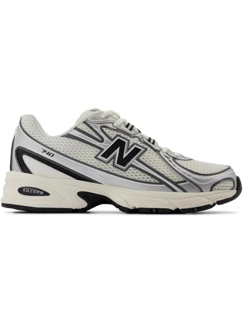 New Balance New Balance 740 Sea Salt Black Silver Metallic