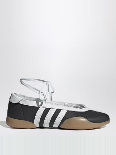 adidas Originals Mei Core Black/Cloud White/Gum Taekwondo trainers