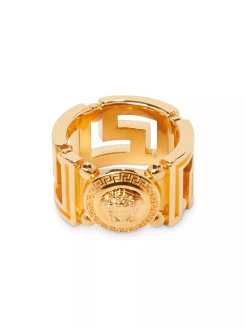 Medusa Ring