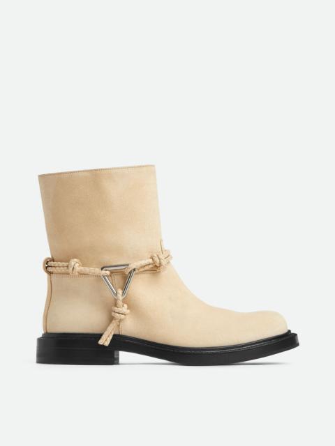 Bottega Veneta James Ankle Trunk