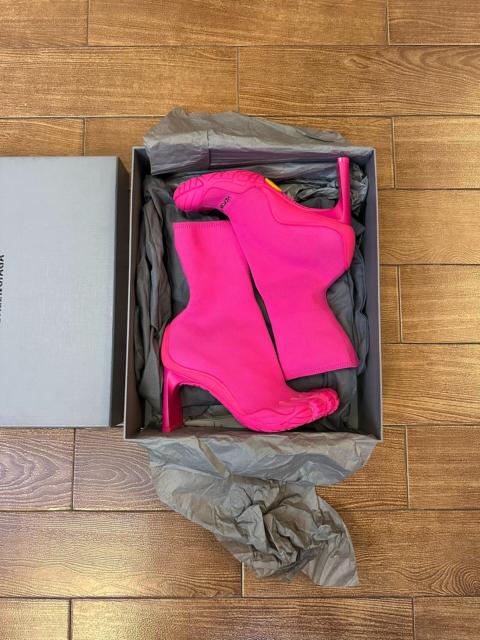 BALENCIAGA Balenciaga Vibram Five Fingers High Toe Pink High-Top Heels