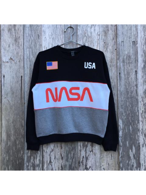 Other Designers Forever 21 - NASA By Forever 21 Spell Out Crewneck Sweatshirt