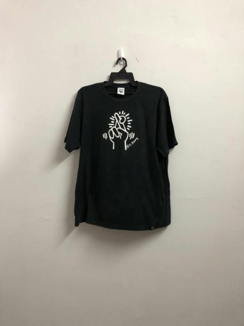Other Designers Uniqlo - Vtg KEITH HARING T Shirt Crossfinger