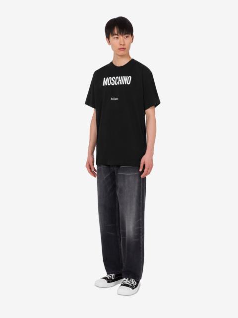 Moschino PRINTED ORGANIC COTTON JERSEY T-SHIRT