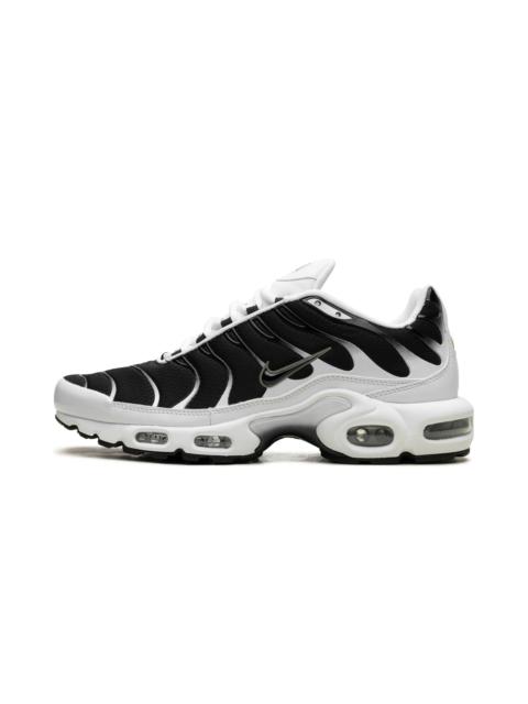 Nike Air Max Plus WMNS "Black / White"