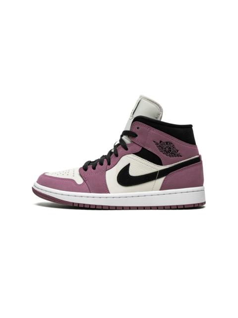 Jordan Wmns Air Jordan 1 Mid SE "Berry Pink"