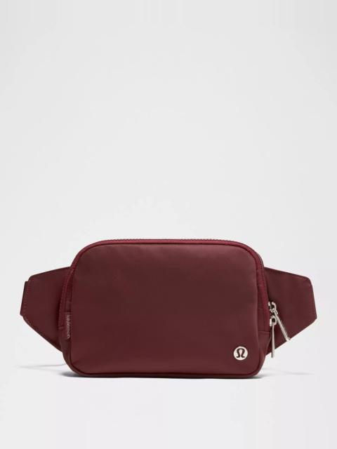 lululemon Everywhere Belt Bag Large with Long Strap 2L