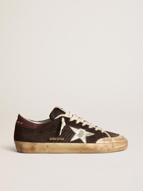 Golden Goose Super-Star Penstar in brown suede with a platinum star