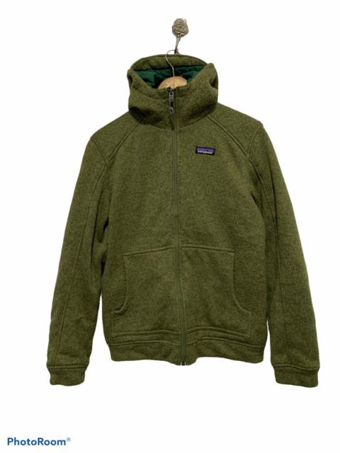 Authentic PATAGONIA sweater hooded