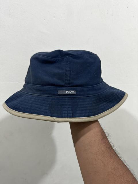 Nike VTG 90’s Nike Bucket Hat