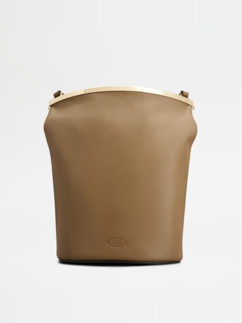 Tod's TOD'S MAGENTA BAG BUCKET BAG IN LEATHER SMALL - BROWN