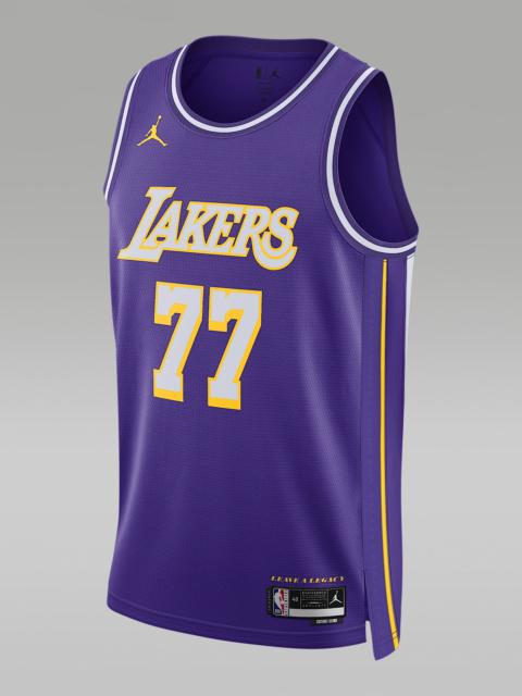 Jordan Los Angeles Lakers 2025/26 Statement Edition Men's Nike Dri-FIT NBA Swingman Jersey