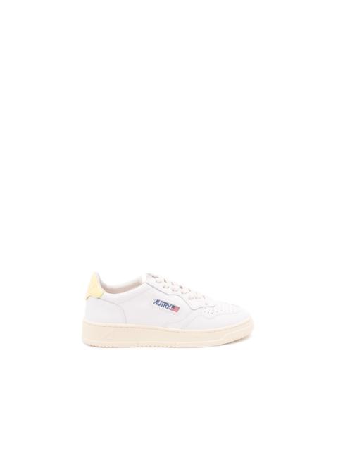 AUTRY `Medalist Low` Sneakers