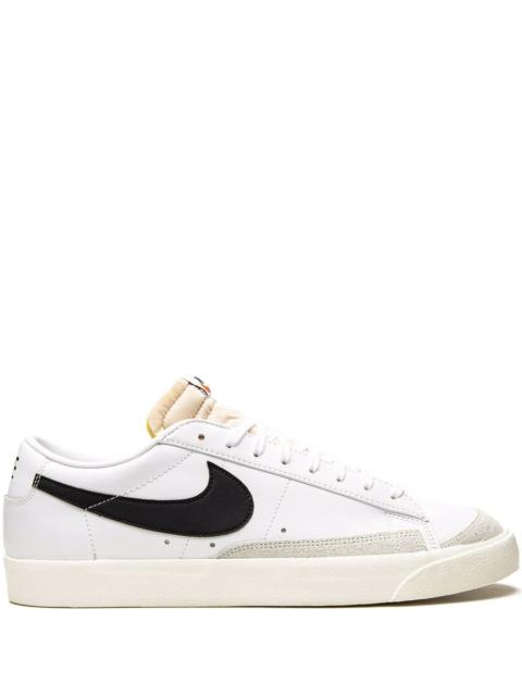 Blazer Low '77 Vintage "White/Black" sneakers