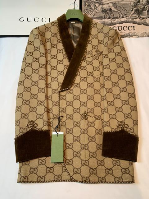 GUCCI Gucci's new runway all-over velvet suit