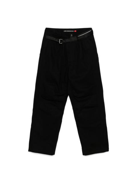 cross-over wide jeans