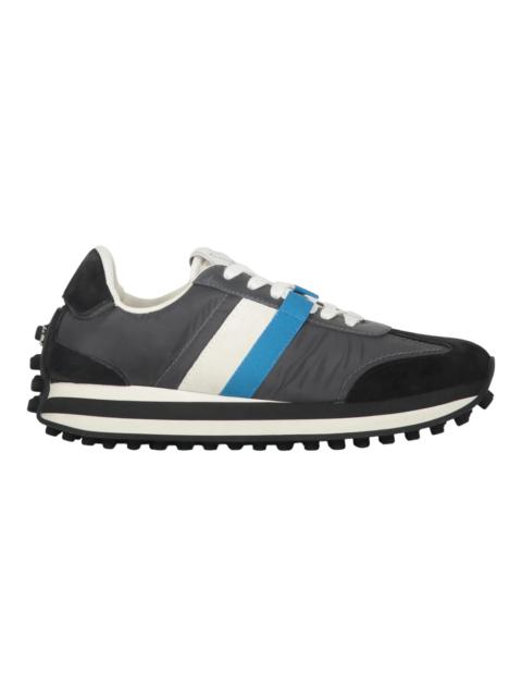 STYLISH LOW-TOP SNEAKERS WITH SUEDE INSERTS