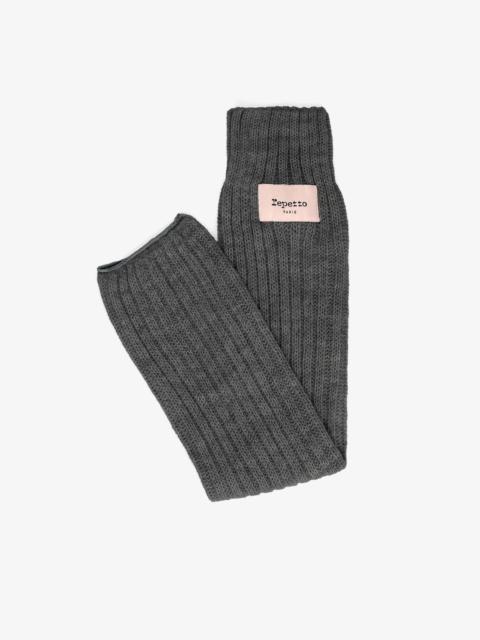 Repetto Logo legwarmers