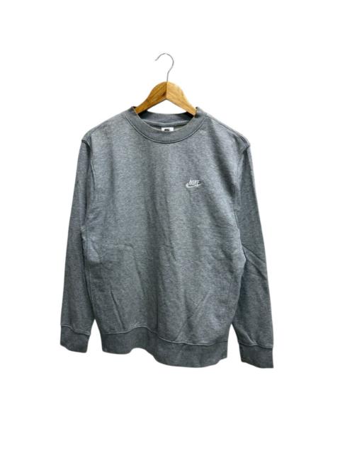 Nike Nike Swoosh Small Logo Sweatshirt