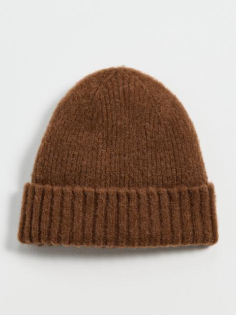 HOWLIN' King Jimmy Beanie