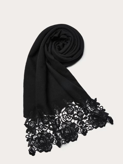 WOOL AND CASHMERE LACE SCARF WITH MACRAME LACE DETAIL