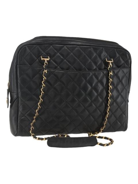 CHANEL Leather handbag