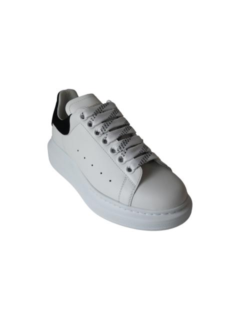 Alexander McQueen Alexander McQueen Oversized Leather Sneakers Black White