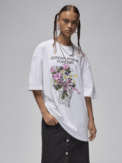 Jordan Jordan Women's Oversized Graphic T-Shirt