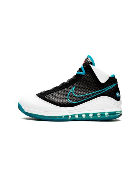 Nike Lebron 7 QS "Red Carpet"