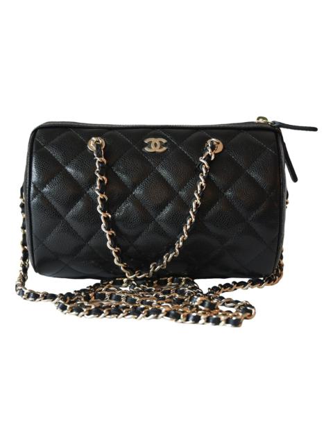 CHANEL Leather handbag