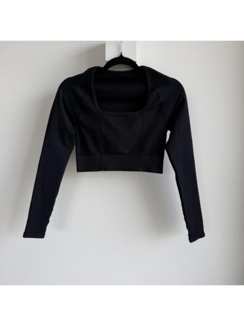 Other Designers AIM'N Sportswear Women's Black Crop-top