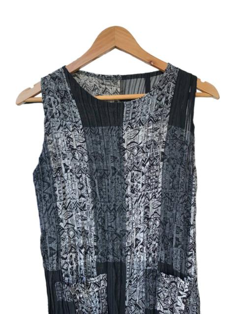 Other Designers Japanese Brand - Vintage Pleated Issey Style Dress
