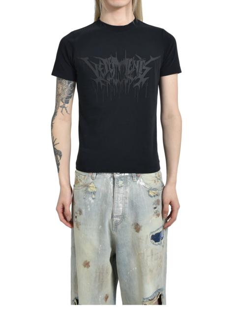 VETEMENTS DRIP METAL FITTED UNISEX T-SHIRT / BLK