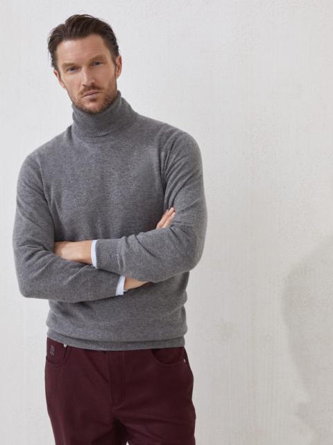 Brunello Cucinelli Cashmere turtleneck sweater